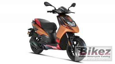 2013 Aprilia SR Motard 125 photo